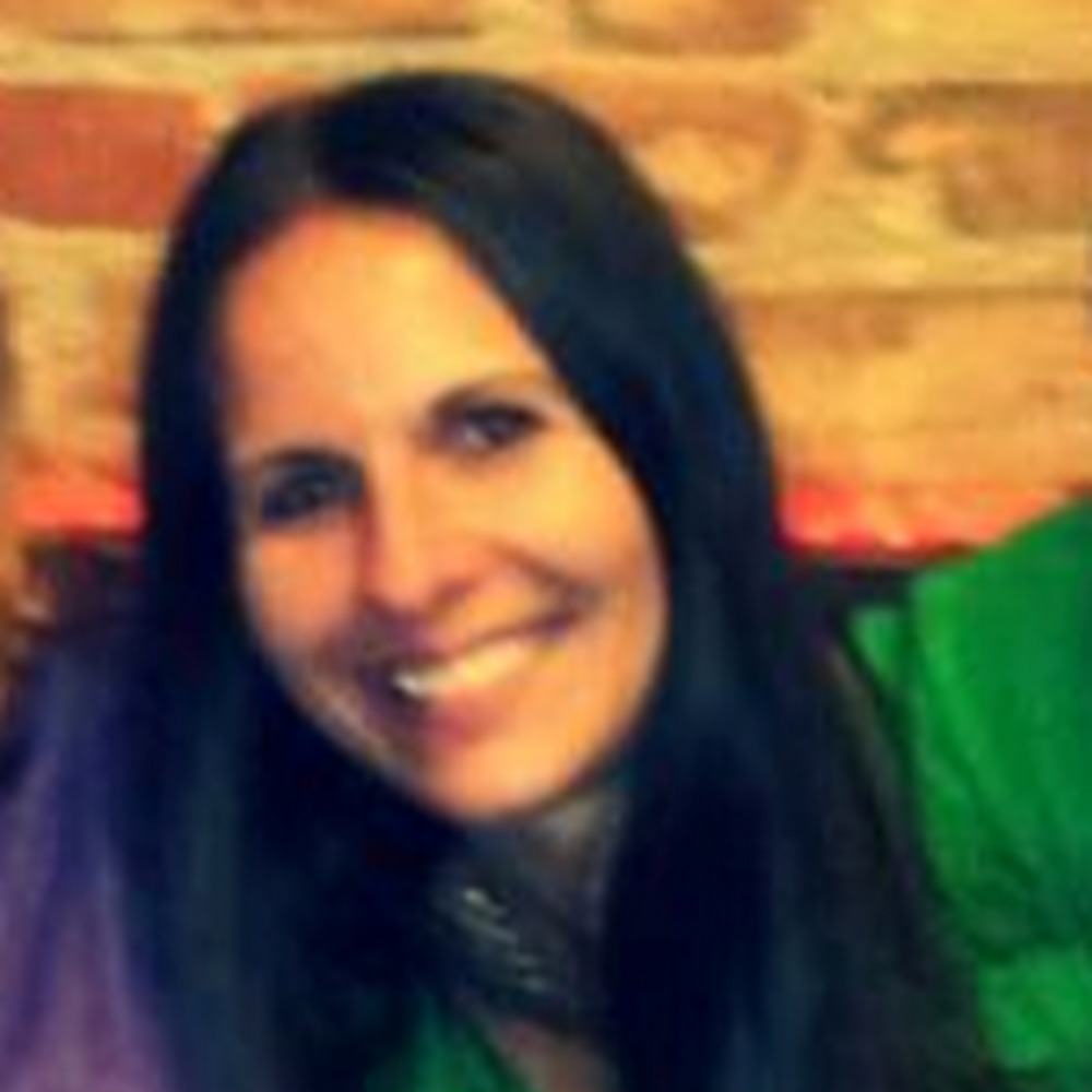 Meet your Posher, Denise